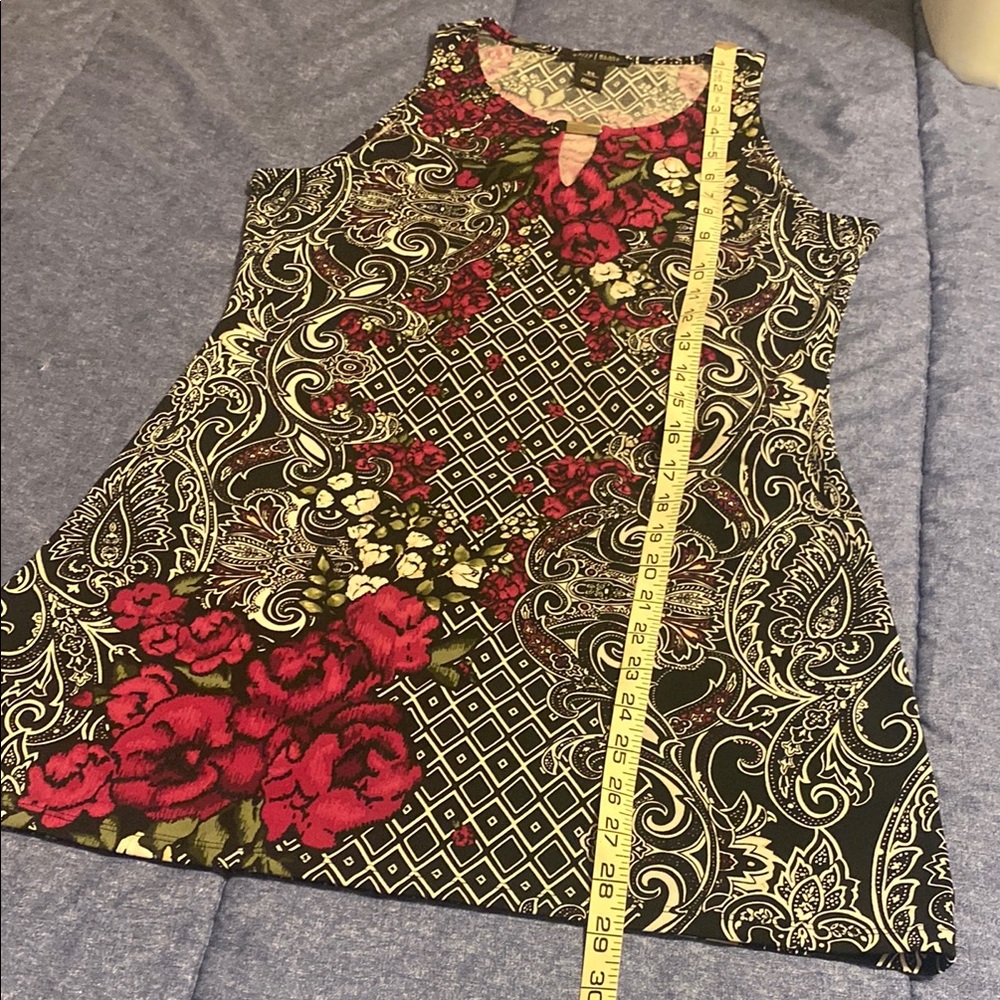 White House Black Market Pink Fitted Cut Out Sleeveless Top - Picture 6 of 7